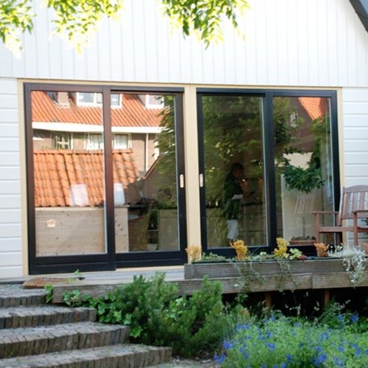 Voorbeeld houten schuifpuien